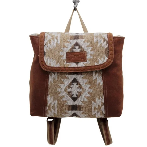 NWT Myra Bag Boho Leather & Canvas Backpack Bag - Picture 5 of 7